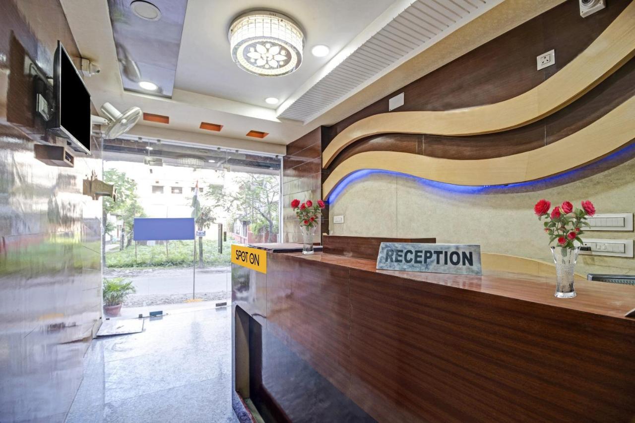 Spot On Hotel Stay In Koch Bihār Екстериор снимка