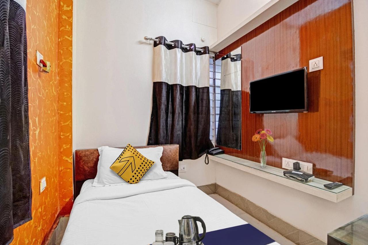 Spot On Hotel Stay In Koch Bihār Екстериор снимка